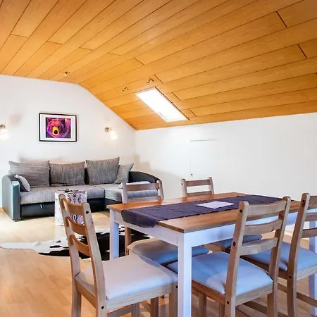 Schwarzwald 2 Bedroom تيتيسي نيوستادت